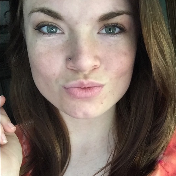 Profile Picture of Corey Doss (@coreyyyyyyyyyyy) on Poshmark