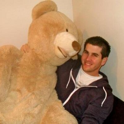 Profile Picture of Chris Pinto (@Chris_Pinto1) on Twitter