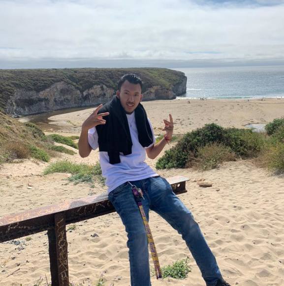 Profile Picture of David Cadena (@david1408) on Poshmark