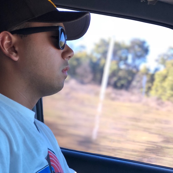 Profile Picture of Mark Jimenez (@markjimenez0404) on Poshmark