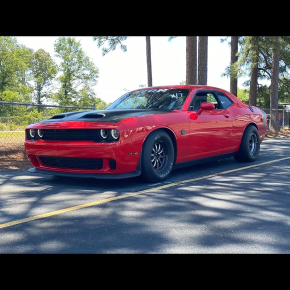 Profile Picture of Nicholas Lee (@nlee8734) on Poshmark