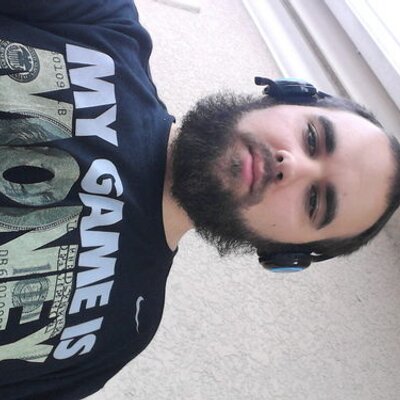 Profile Picture of Tyler Keen (@XsilviadrifterX) on Twitter
