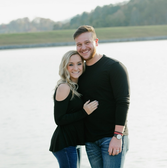 Profile Picture of Caleb Busie (@calebbusie) on Poshmark