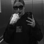 Profile Picture of p a u l a (@paulahenriettam) on Instagram