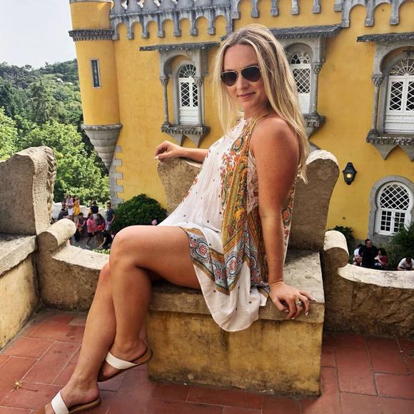 Profile Picture of Rachel Coyle (@coylerm) on Poshmark