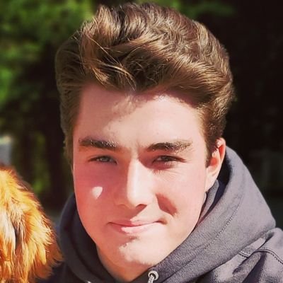 Profile Picture of Nicholas Deaton (@niccnsandwich) on Twitter