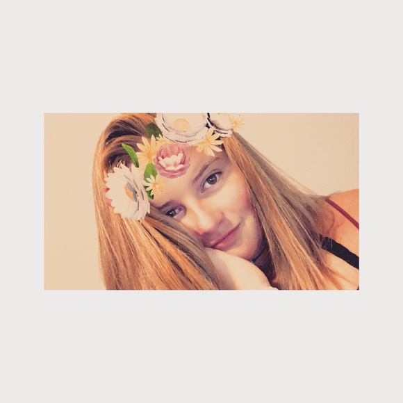 Profile Picture of Kendall Coverstone (@kendallcov12) on Poshmark