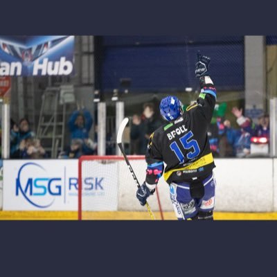Profile Picture of David Broll (@brolldozer1993) on Twitter