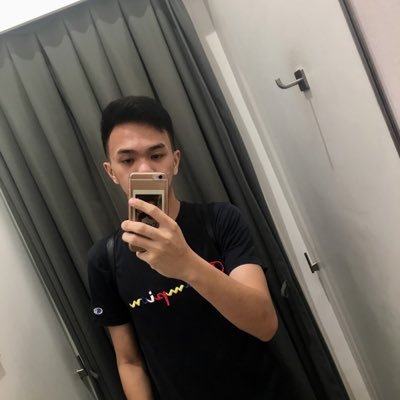 Profile Picture of T R O Y (@_marcustroy) on Twitter