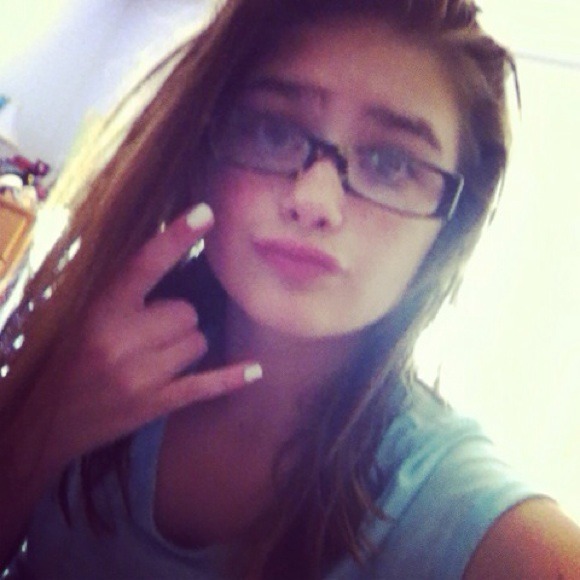 Profile Picture of Grace Vanness (@grace101) on Poshmark