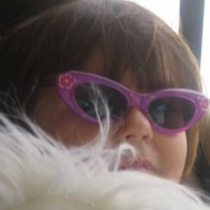 Profile Picture of Kimberly Tauch (@pinkhairpins) on Myspace