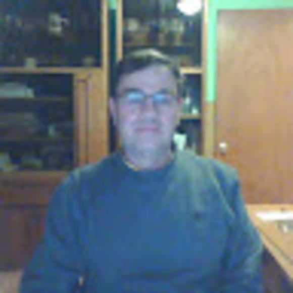 Profile Picture of Tilden Bogus (@tildenbogus) on Poshmark