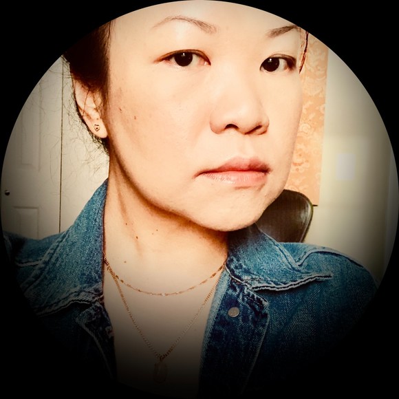 Profile Picture of Melissa Mattey (@macmmacm) on Poshmark