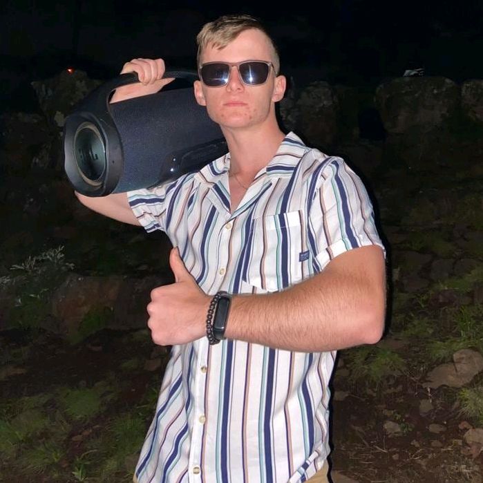 Profile Picture of Eric Glen (@ericglen7) on Tiktok