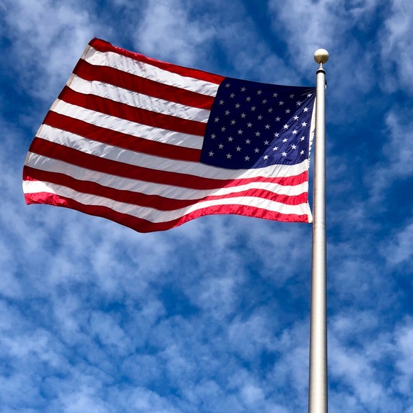 Profile Picture of Bryan Erbrick (@erbrick) on Poshmark