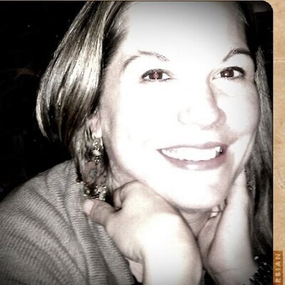 Profile Picture of Collette Nancy (@nancycollette) on Twitter