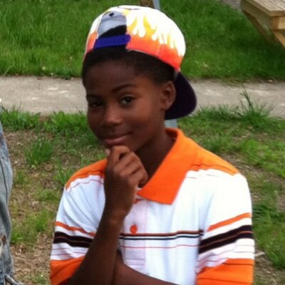 Profile Picture of Jalen Roberts (@THASWAGGKINGG) on Twitter