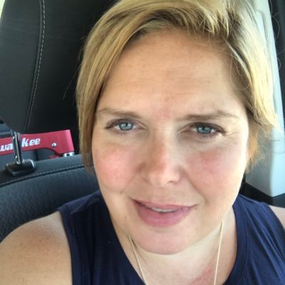 Profile Picture of Mandy B. Schultz (@mandybeckett) on Twitter