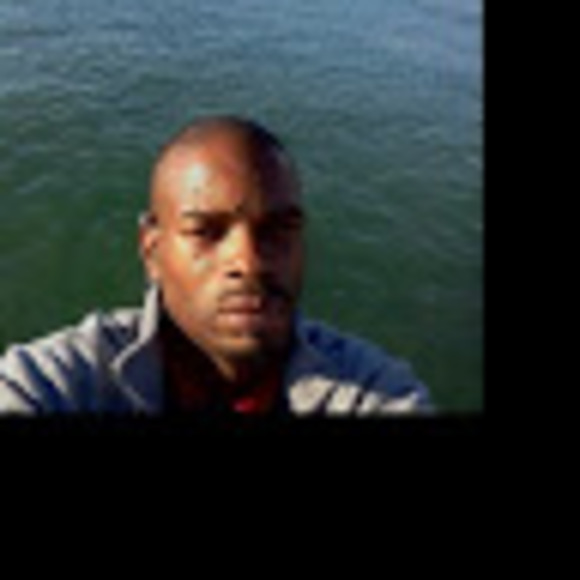 Profile Picture of Larry Slaughter (@slaughter152) on Poshmark