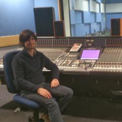 Profile Picture of Andrew Denyer (@DenyerAndy) on Twitter