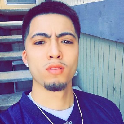 Profile Picture of Alex Olson (@swAgLEX) on Twitter
