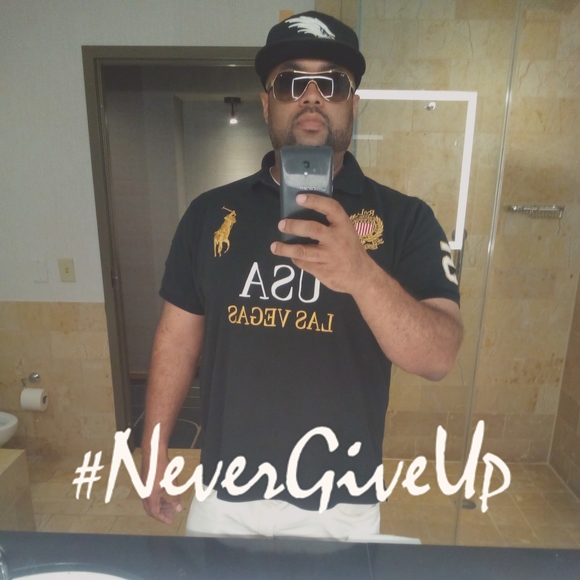 Profile Picture of Stargell Irving (@stargellirving) on Poshmark