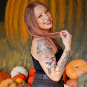 Profile Picture of Brenna James (@brennajames2105) on Youtube