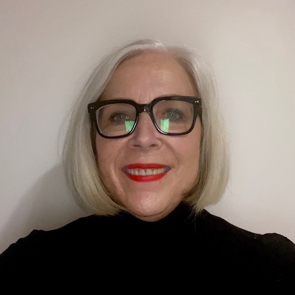 Profile Picture of Mollie Mckiernan (@mckiernanmollie) on Poshmark