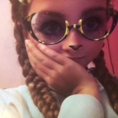 Profile Picture of  🖤Lucy 🖤 (@lucy_fryer7) on Twitter