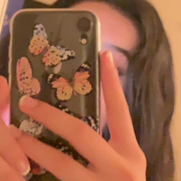 Profile Picture of Bri Cee (@bricceeee) on Poshmark