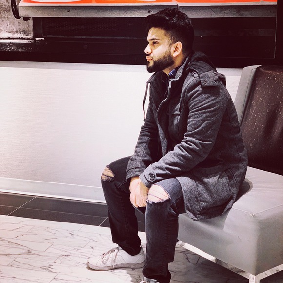 Profile Picture of Mushfiqur Rahman (@mushuslife) on Poshmark