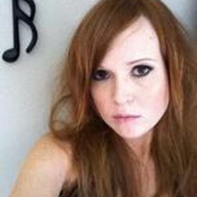 Profile Picture of Jennifer Meltzer (@MzMeltzd) on Twitter