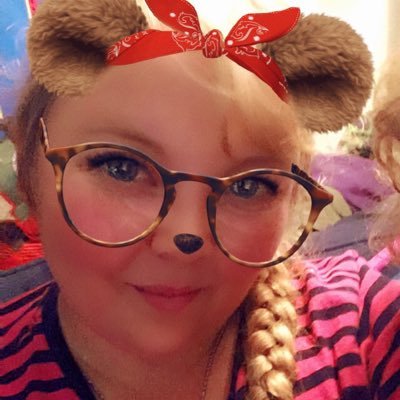 Profile Picture of Genevieve Johnson Waterbury (@EmeraldXOs) on Twitter