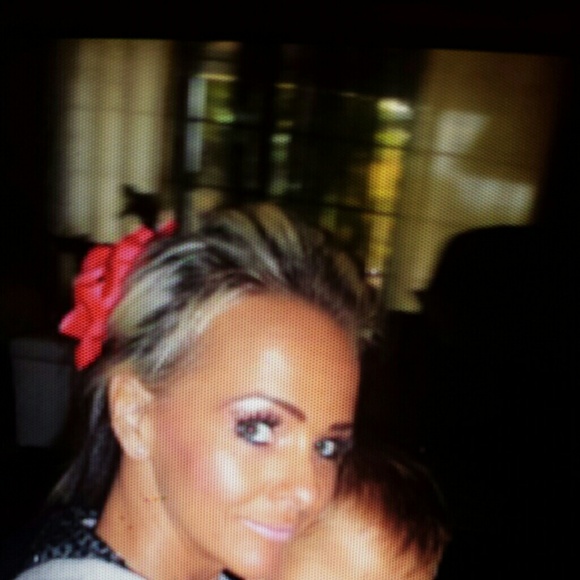 Profile Picture of Lisa Bahr (@lisamarienkas) on Poshmark