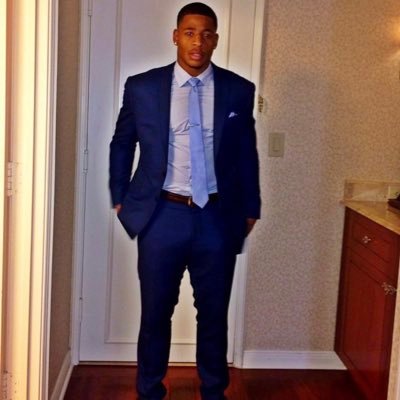 Profile Picture of Robert Herron (@ZoomHerron) on Twitter