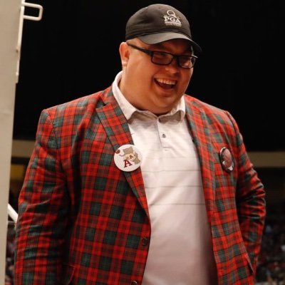 Profile Picture of Luke Ratliff (@fluffapr) on Twitter