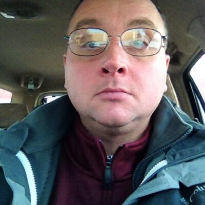 Profile Picture of Mike Schimmel (@tracksuitdaddy) on Twitter