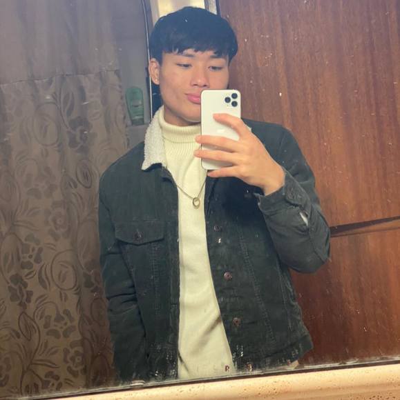 Profile Picture of Krishna Rai (@krishnarai) on Poshmark