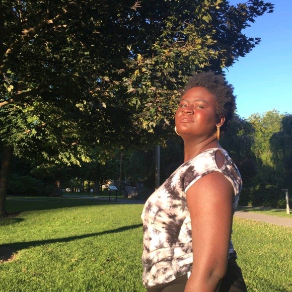 Profile Picture of Georgette Lugalia (@georgiegirl243) on Poshmark