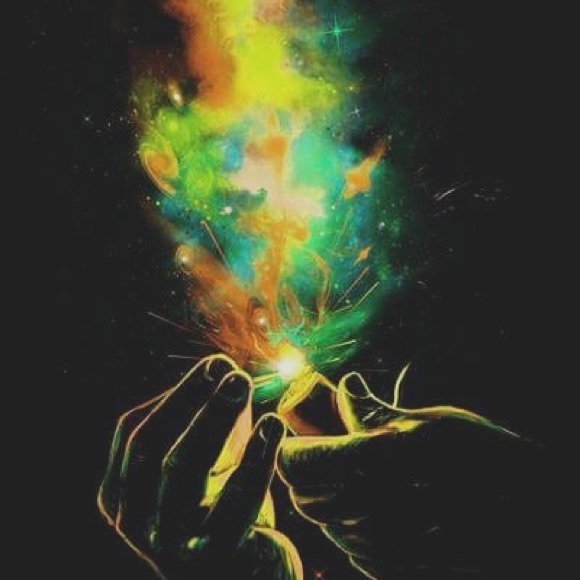 Profile Picture of Arianna Hesemann (@desoto55) on Poshmark