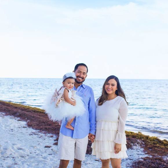 Profile Picture of Astrid Ramirez (@astridramirez) on Poshmark