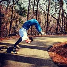 Profile Picture of Robert Ellis (@RobertBEllis11) on Twitter