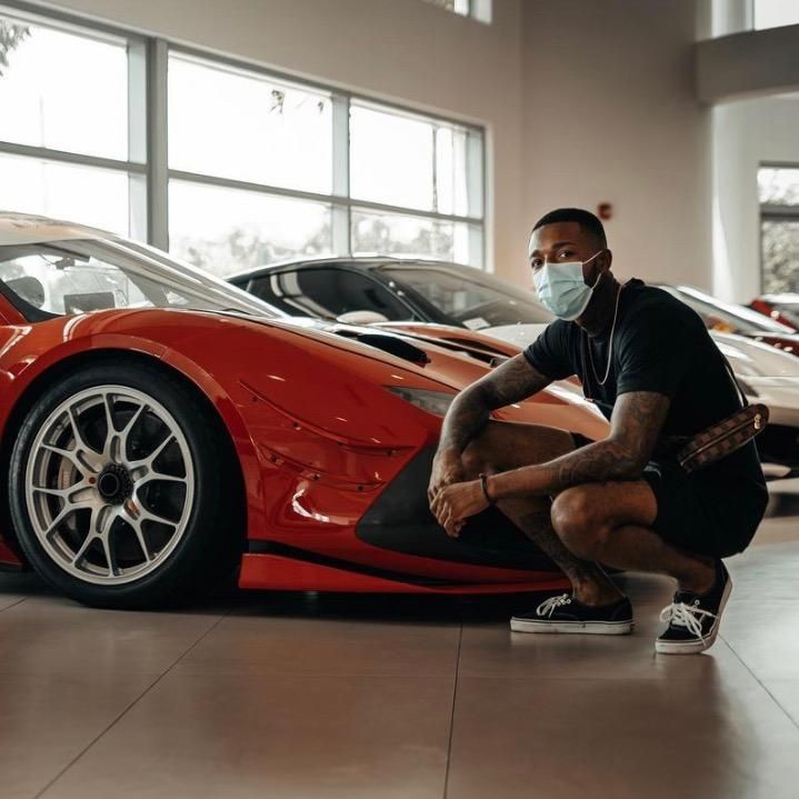 Profile Picture of travisholmer (@@travisholmer) on Tiktok