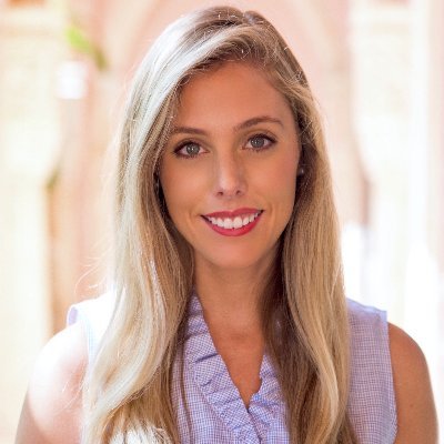 Profile Picture of Mary E. Francis (@bymaryfrancis) on Twitter