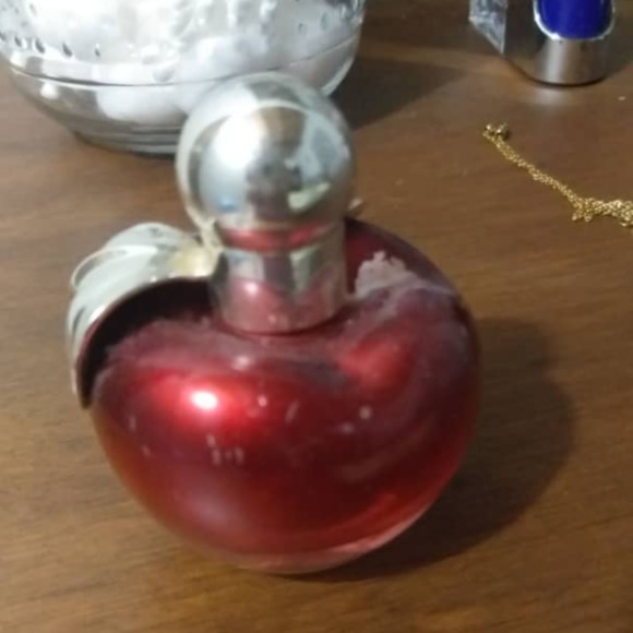 Profile Picture of Bar Barinas (@abarinas) on Poshmark