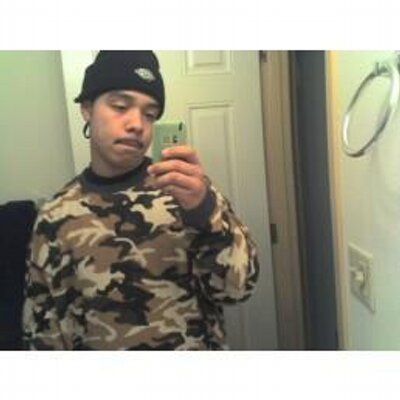 Profile Picture of DeVonte Howard (@COD_Champ1) on Twitter