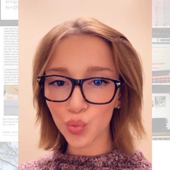 Profile Picture of Sophia Claymore (@cophiaslaymore) on Poshmark
