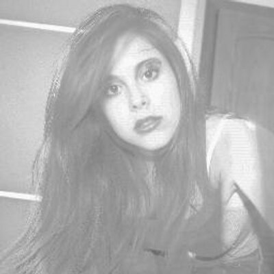 Profile Picture of Julia Arroyo (@muliaav) on Twitter