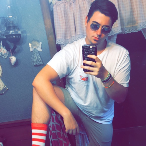 Profile Picture of Andrew Gagnon (@andrew_gagnon) on Poshmark