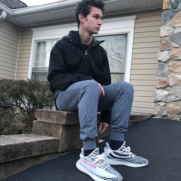 Profile Picture of Mitchell Hersch (@mitchellcutlet1) on Poshmark